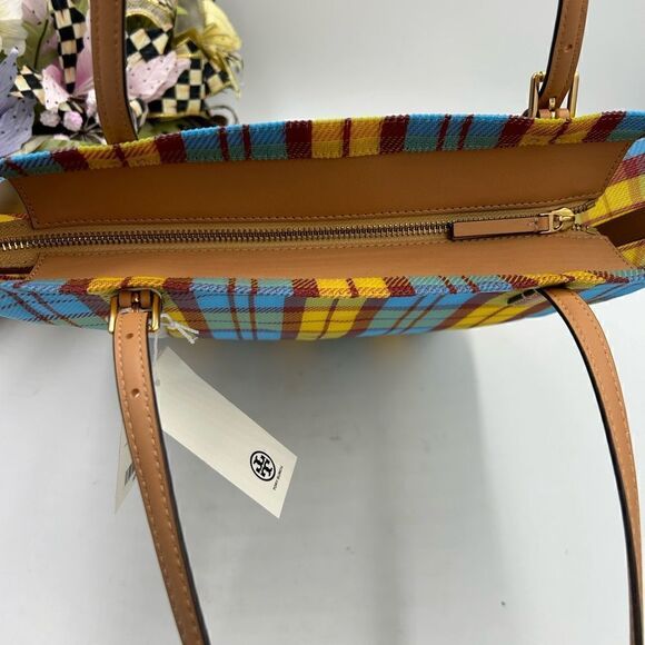 Women’s Tory Burch Ella large mesh market tote zipper closure - Picture 6 of 10